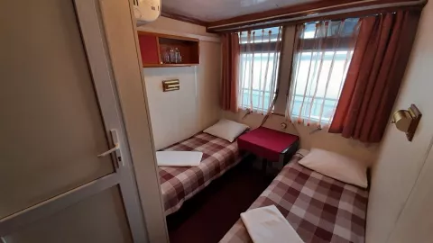 Каюта Омега