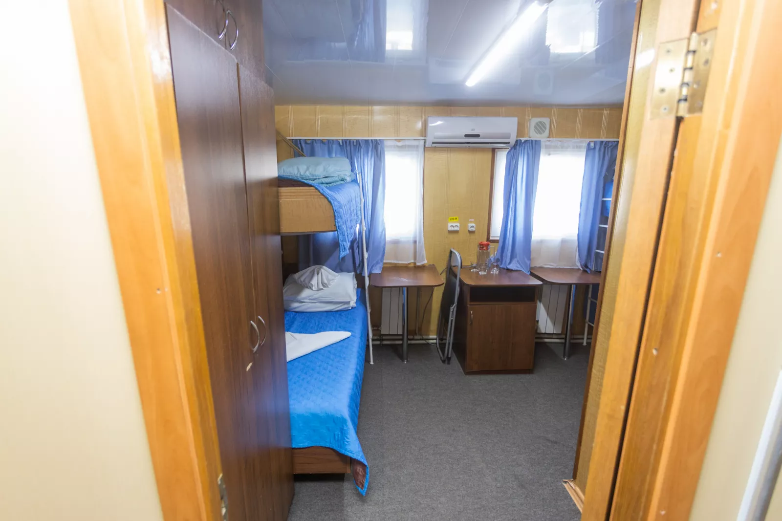 Фото теплохода Алдан